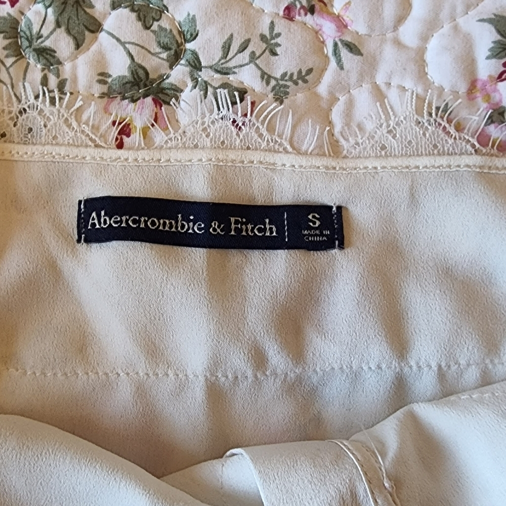 Abercrombie & Fitch Ivory Lace-Trim Camisole - Picture 5 of 5